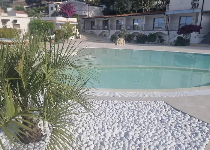 Quattro Scogli Villaggio